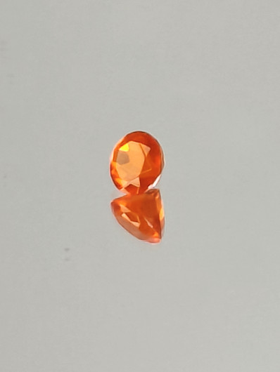 tuli Opaali 0,4 ct pyöreä