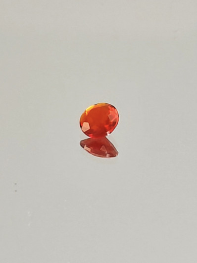 tuli Opaali 0,2 ct pyöreä