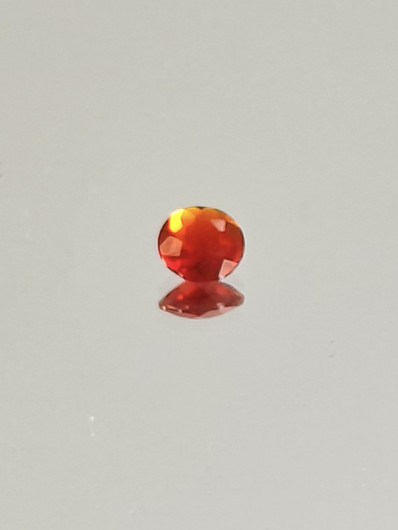 tuli Opaali 0,2 ct pyöreä
