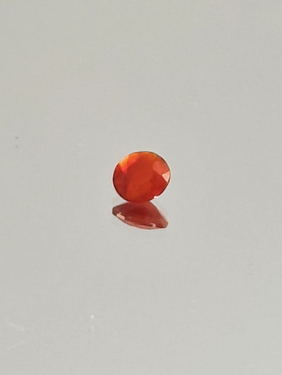 tuli Opaali 0,3 ct pyöreä