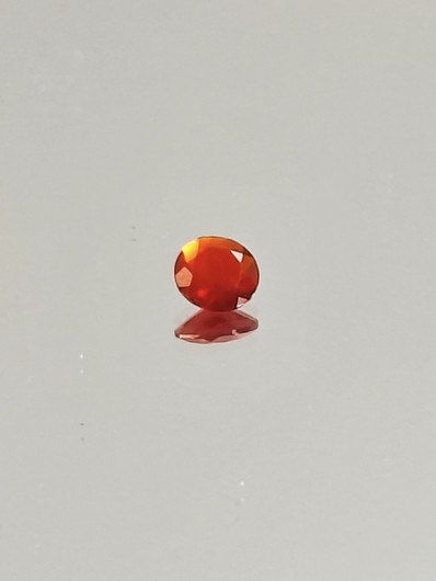 tuli Opaali 0,2 ct pyöreä