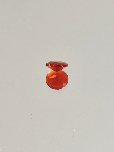 tuli Opaali 0,2 ct pyöreä