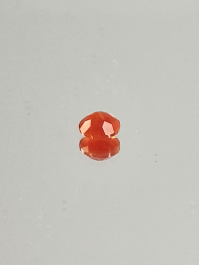 tuli Opaali 0,4 ct pyöreä