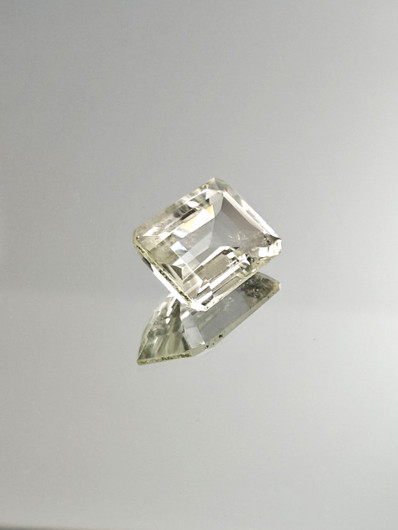 Quartz 14,3 ct, emerald