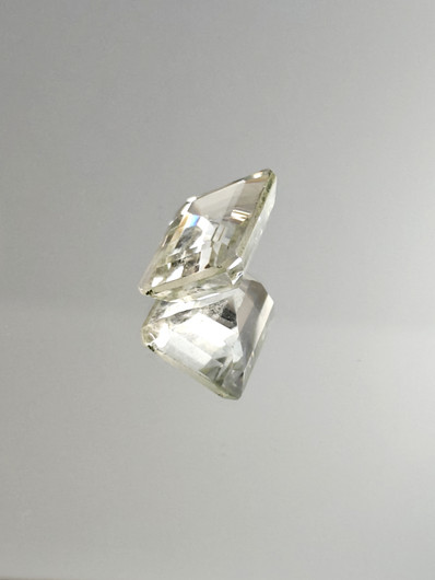 Quartz 14,3 ct, emerald