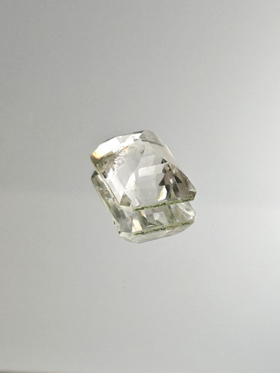 Quartz 14,3 ct, emerald