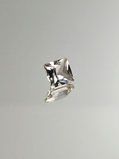 Quartz 1,3 ct, princess