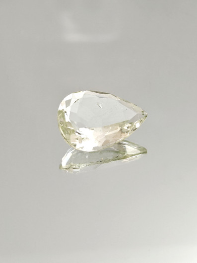 Kvartsi 14,3 ct, pisara