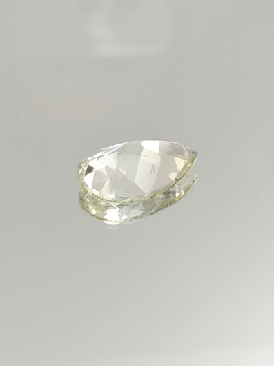 Kvartsi 14,3 ct, pisara