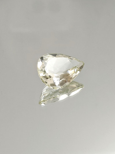 Quartz 16 ct, pear