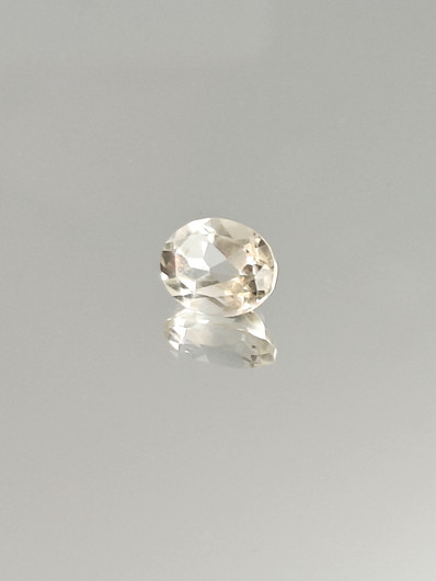 Quartz 3,1 ct, oval