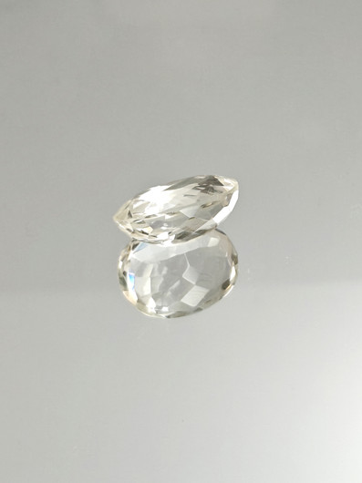 Kvartsi 19,6 ct, ovaali