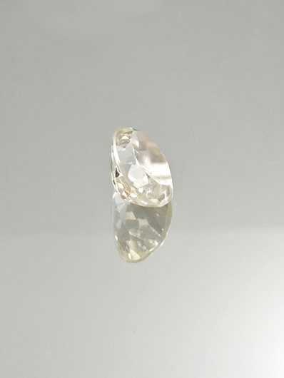 Quartz 18 ct, oval