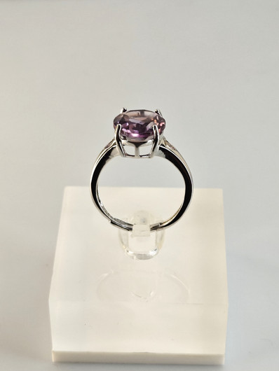 individual adjustable silver ring with real Amethyst