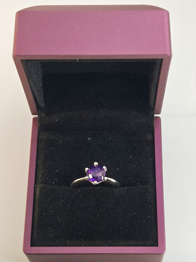 individual silver ring with real Amethyst
