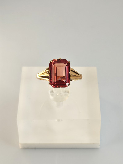 Vintage synt. sapphire gold ring  