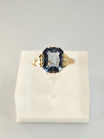 Vintage synt. spinel gold ring  