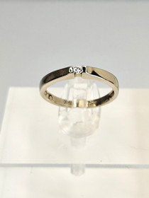 Vintage diamond gold ring  