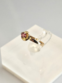 Vintage  ruby gold ring  