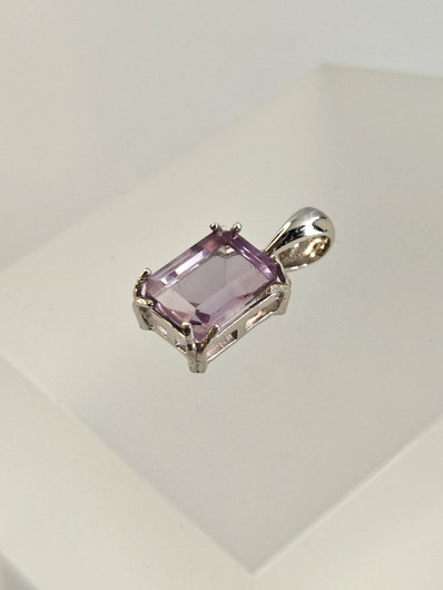 individual silver pendant with real Amethyst