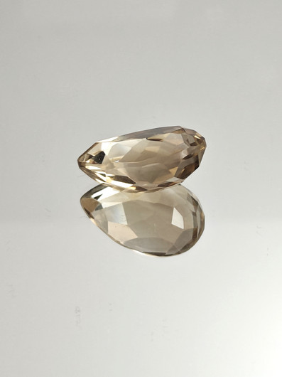  Smoky Quartz 19.3 ct, pear