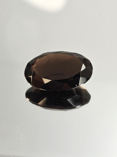  Smoky Quartz 15.6 ct, oval