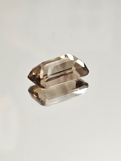  Smoky Quartz 14.4 ct, emerald