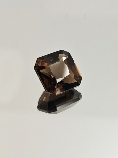 Savukvartsi 10.6 ct, asscher