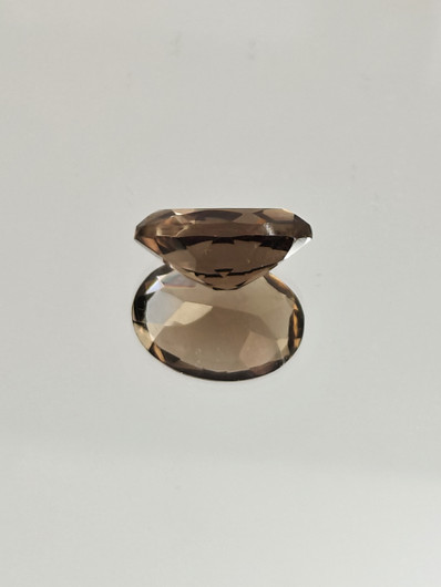 Savukvartsi 5.4 ct, ovaali