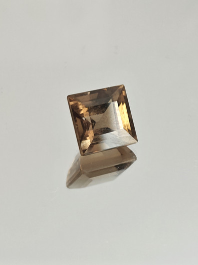 Savukvartsi 6.8 ct, neliö