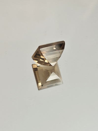 Savukvartsi 6.8 ct, neliö