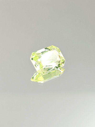 Fluoriitti 5 ct, smaragdi