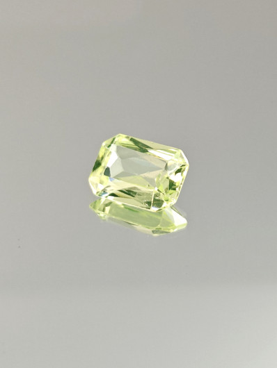 Fluoriitti 5 ct, smaragdi