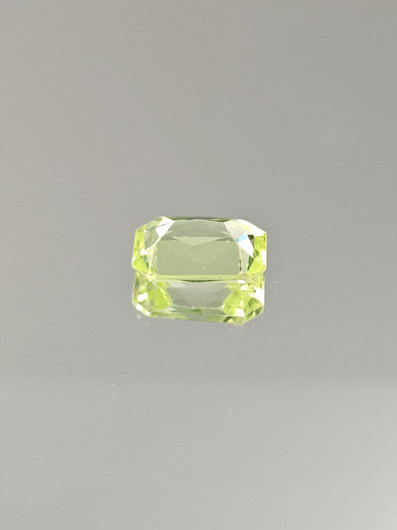 Fluoriitti 5 ct, smaragdi