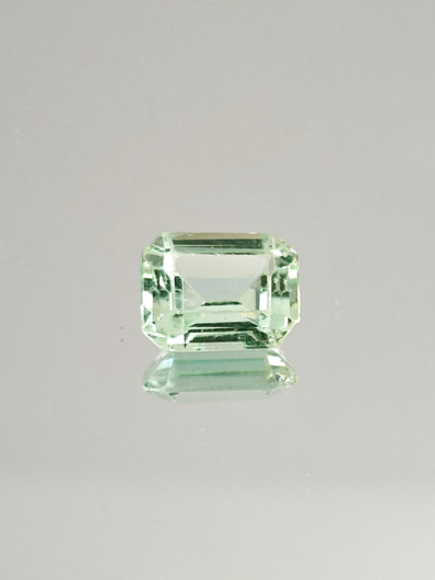 Fluoriitti 4.1 ct, smaragdi