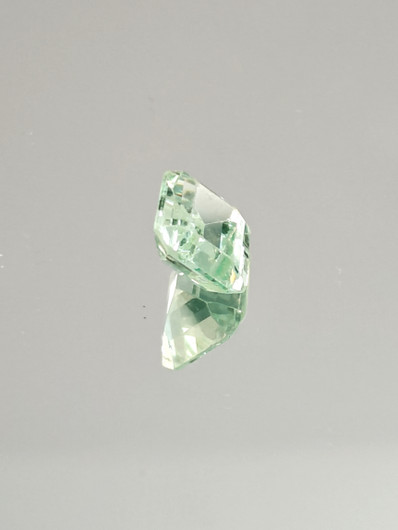 Fluoriitti 4.1 ct, smaragdi