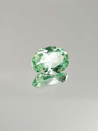 Fluoriitti 9.5 ct, ovaali