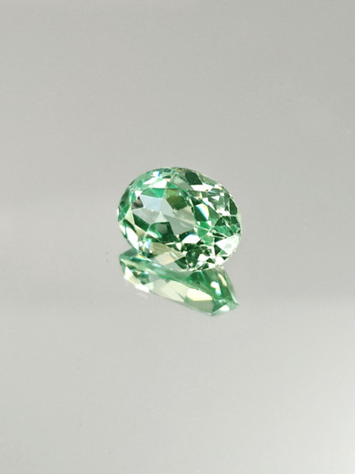 Fluoriitti 9.6 ct, ovaali