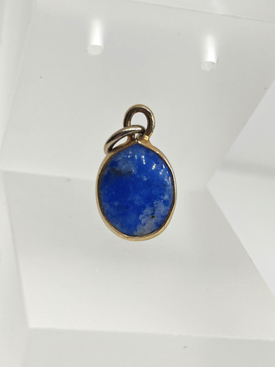 Lapis lazuli riipus 