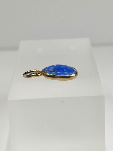 Lapis lazuli riipus 
