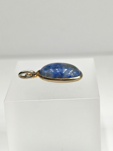 Lapis lazuli riipus 