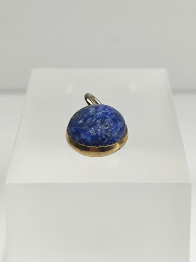 Lapis lazuli riipus 