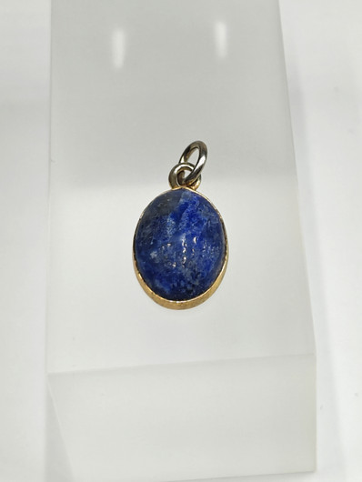 Lapis lazuli riipus 