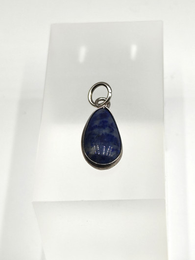 Lapis lazuli riipus