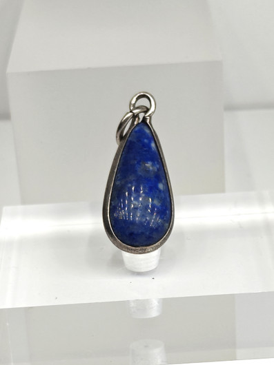 Lapis lazuli riipus