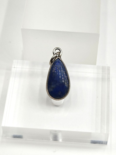 Lapis lazuli riipus