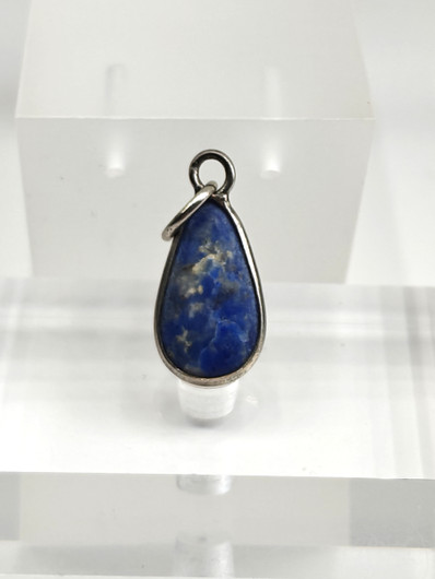 Lapis lazuli riipus
