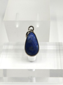Lapis lazuli riipus