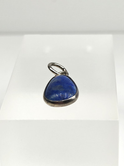Lapis lazuli riipus
