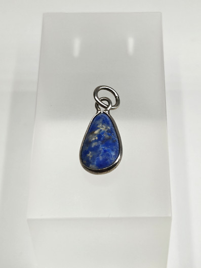 Lapis lazuli riipus